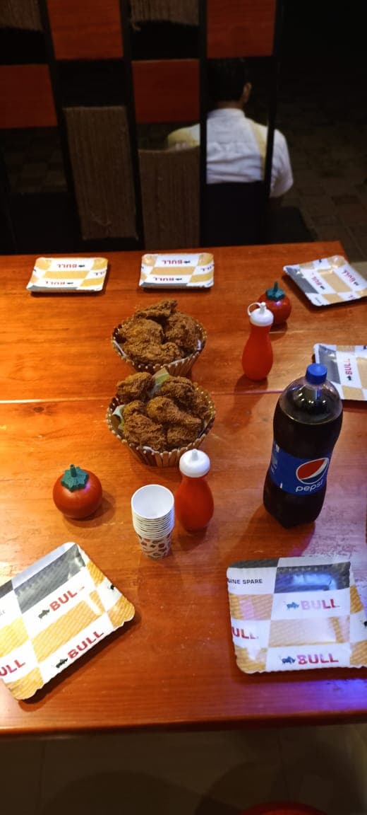 Hot Chickz Fried And Grill 5