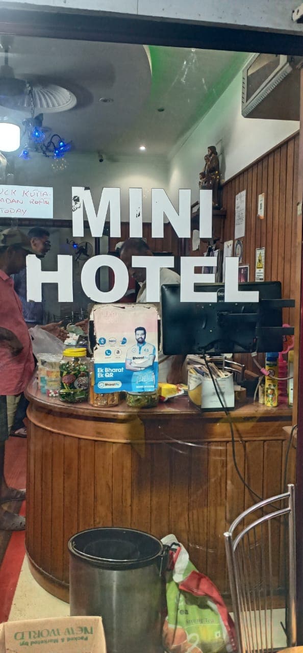 Mini Hotel & Bakery 5