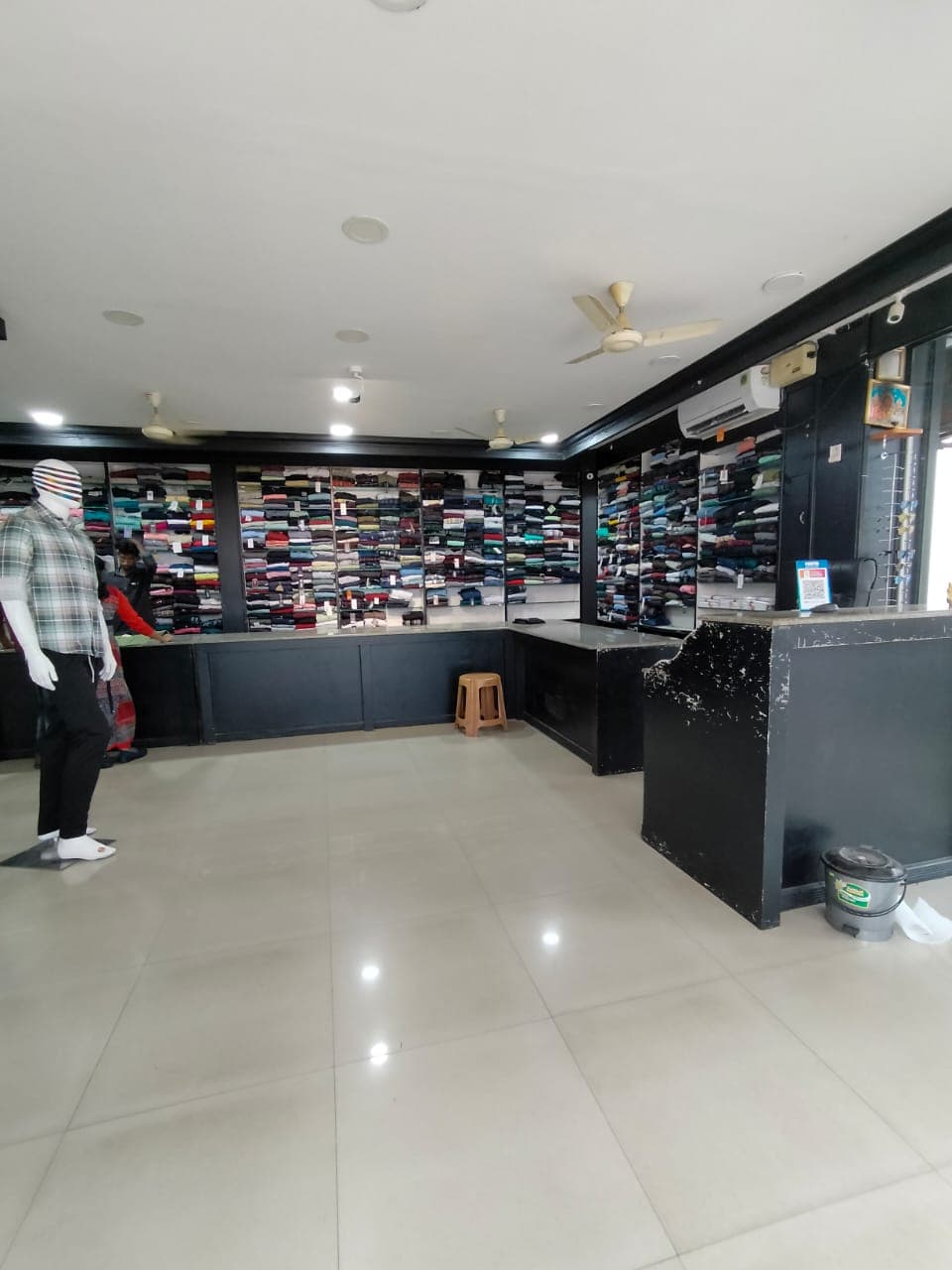 20-20 Pacha Mens Wear 3