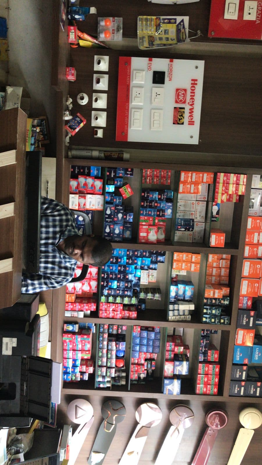 PMP Traders  3