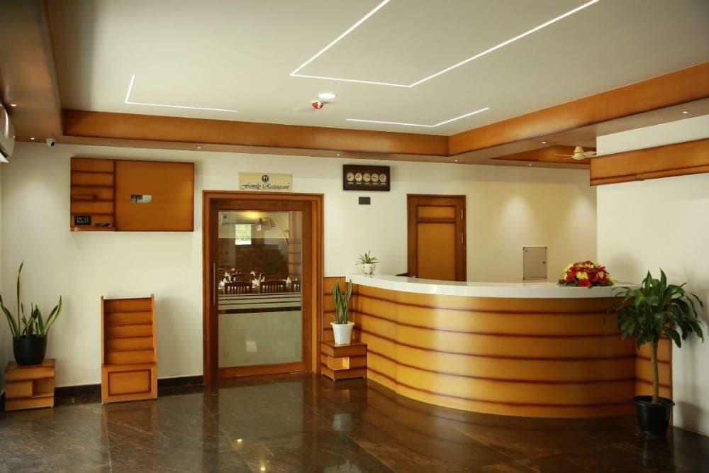 Hotel Diana 2