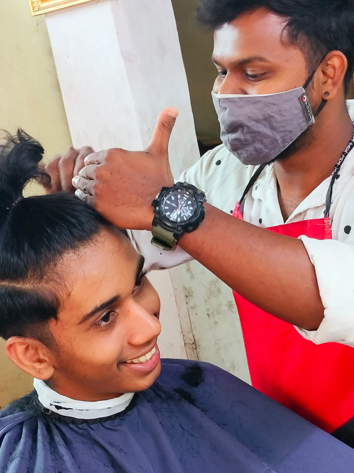 Wet Look Beauty Parlour 4