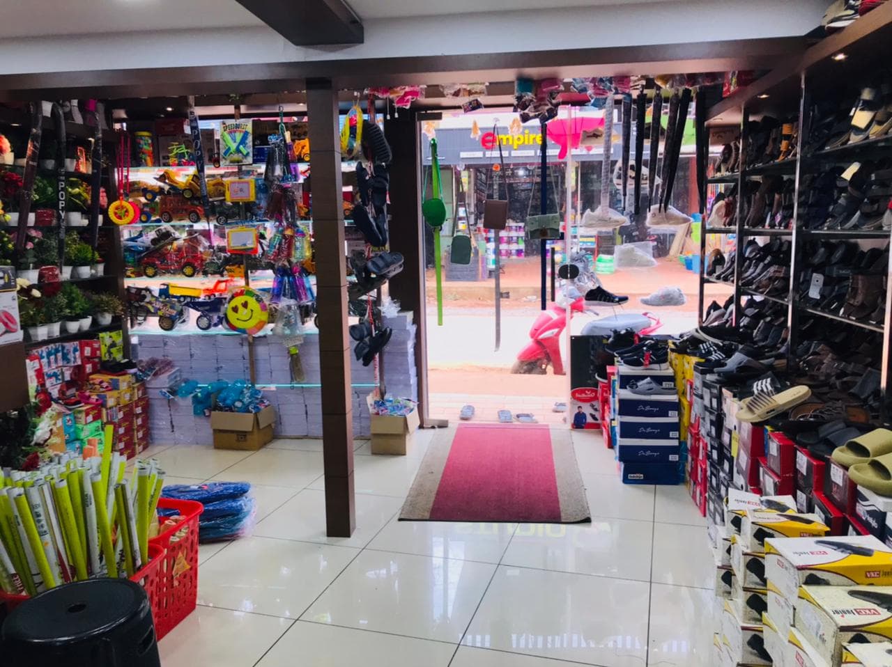 New Safa Fancy & Footwear 2