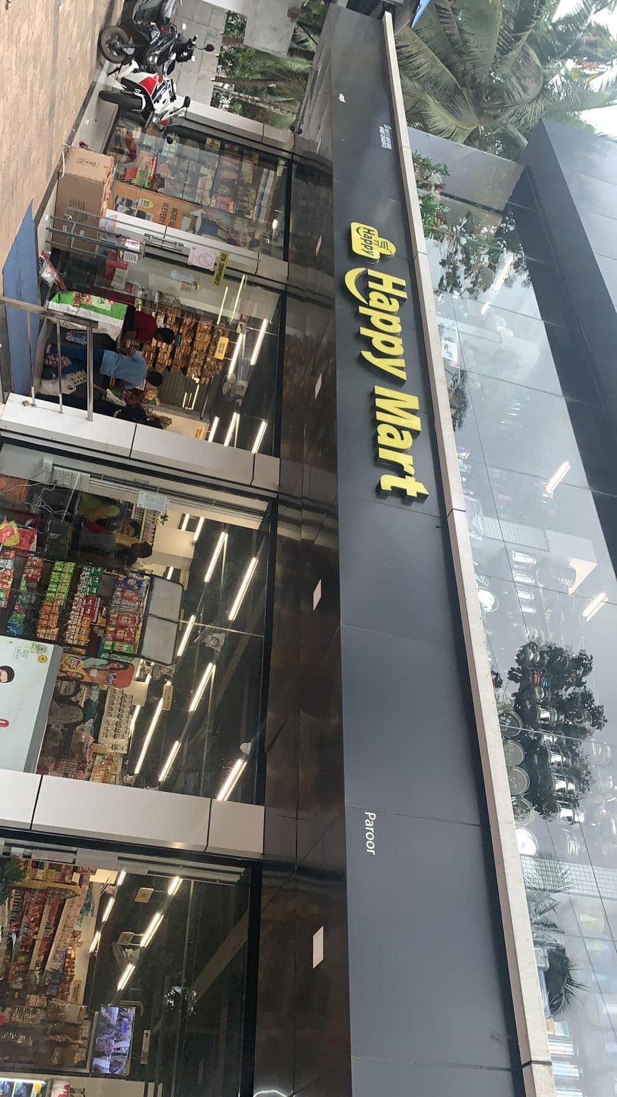 HAPPY MART 4