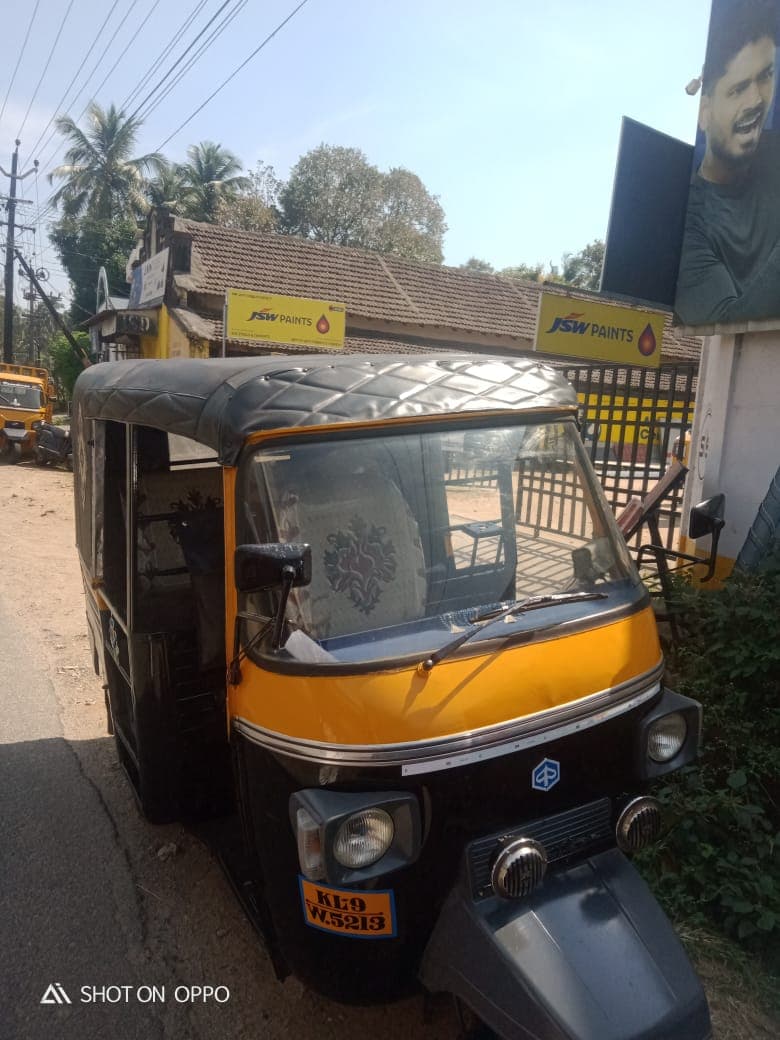  Vineesh Auto Driver 2