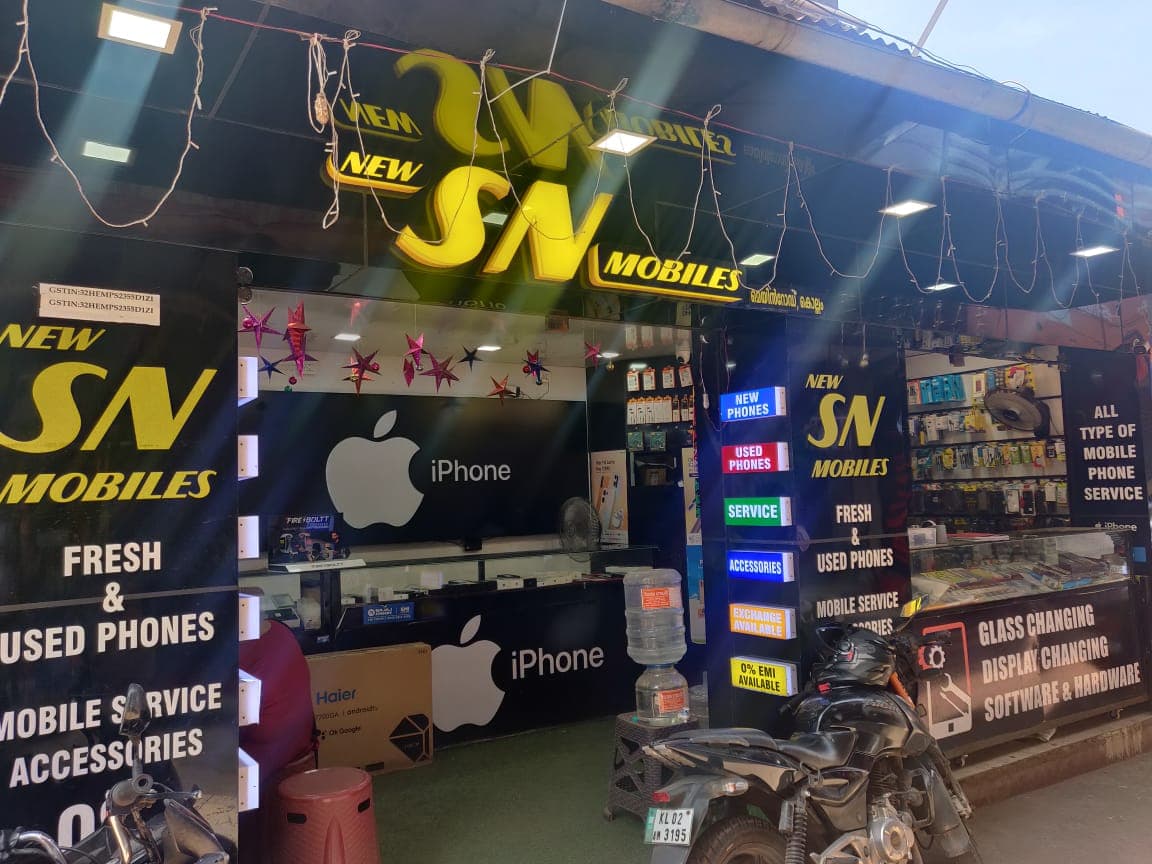 New SN mobiles 3