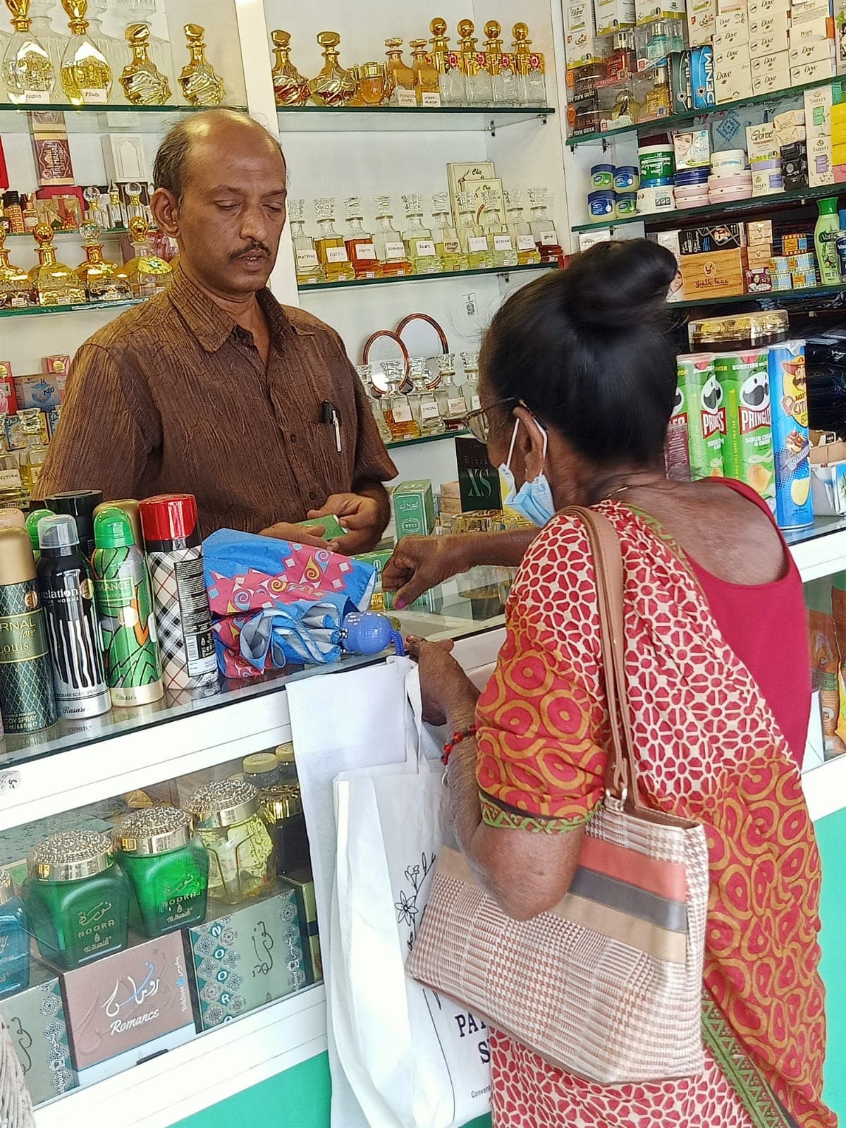 Starsons Al-Umm Pardha, Electronics  5