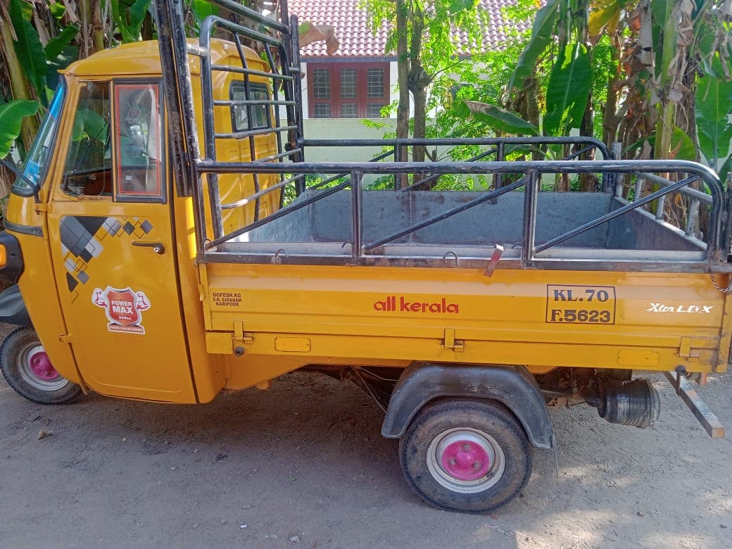 Gurudevan Auto Driver 4
