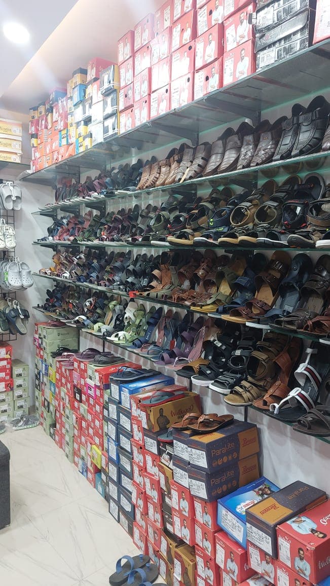  I Max Footwear & Bag 3