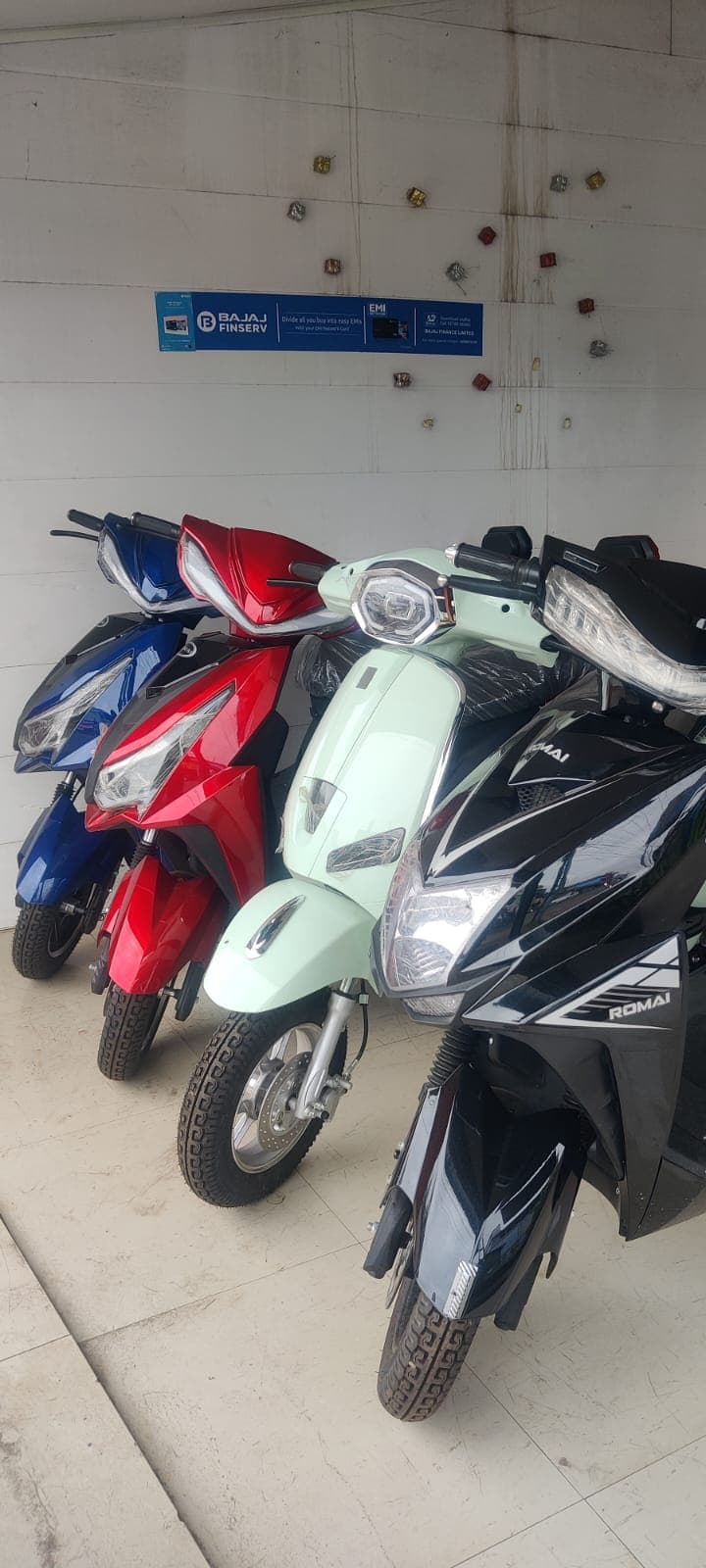 ROMAI  ELECTRIC SCOOTER  4