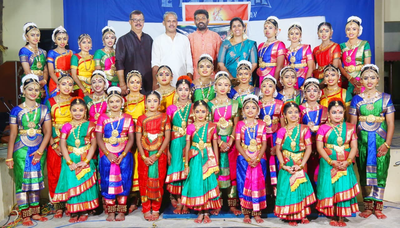  NIRAKOOT Dance Collections 3