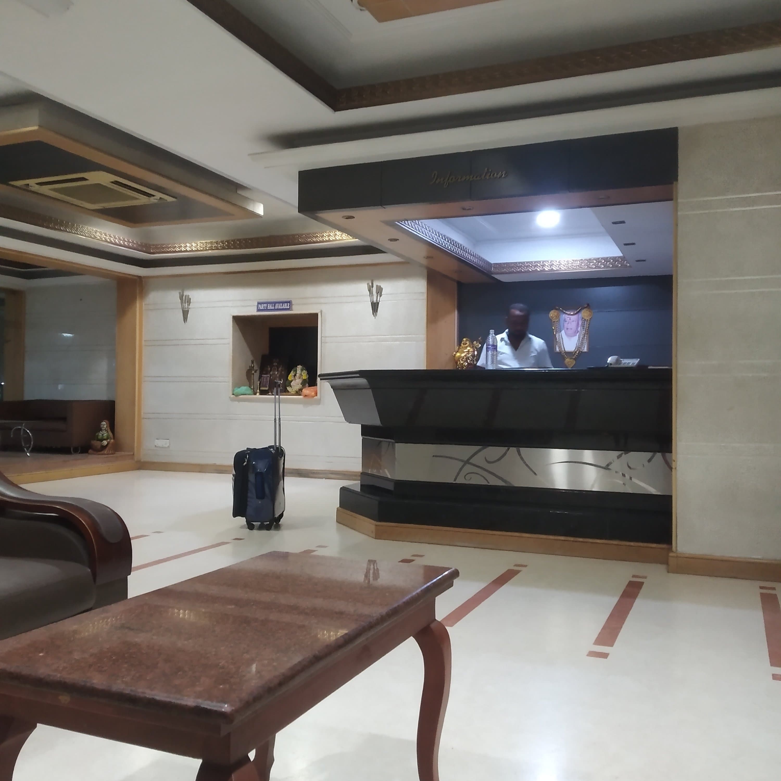 Guru Hotel Tamilnadu 3