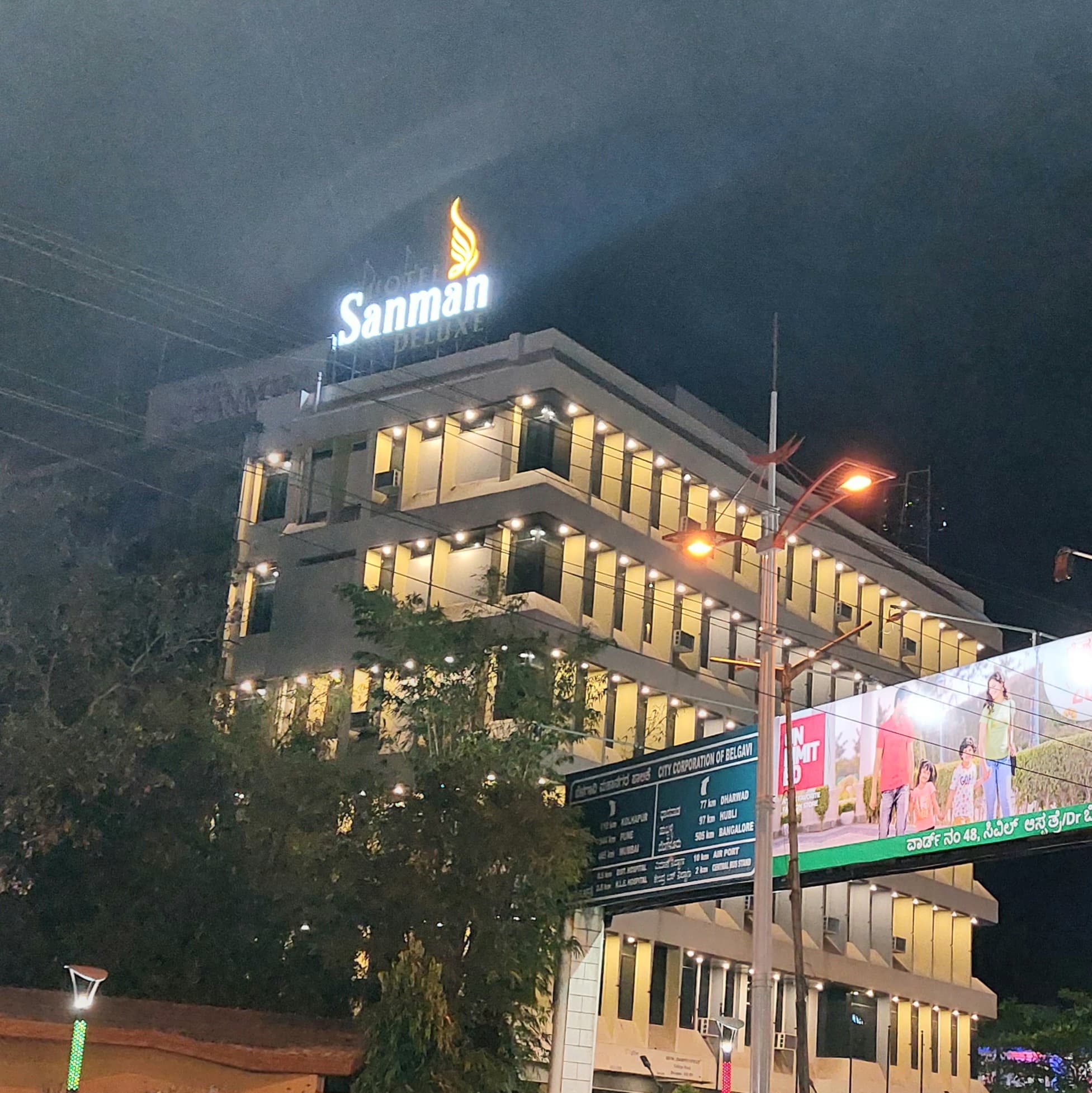 Hotel Sanman Deluxe 2