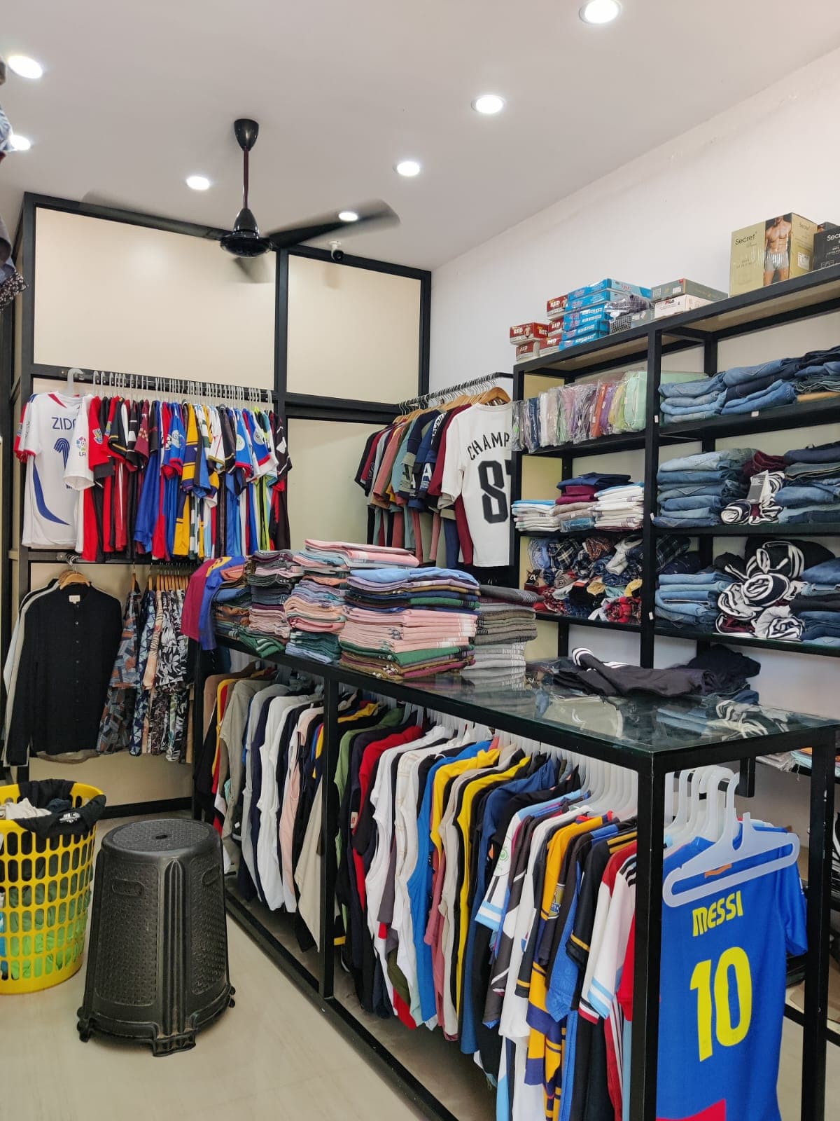 MEXICAN Export Surplus Outlet 5