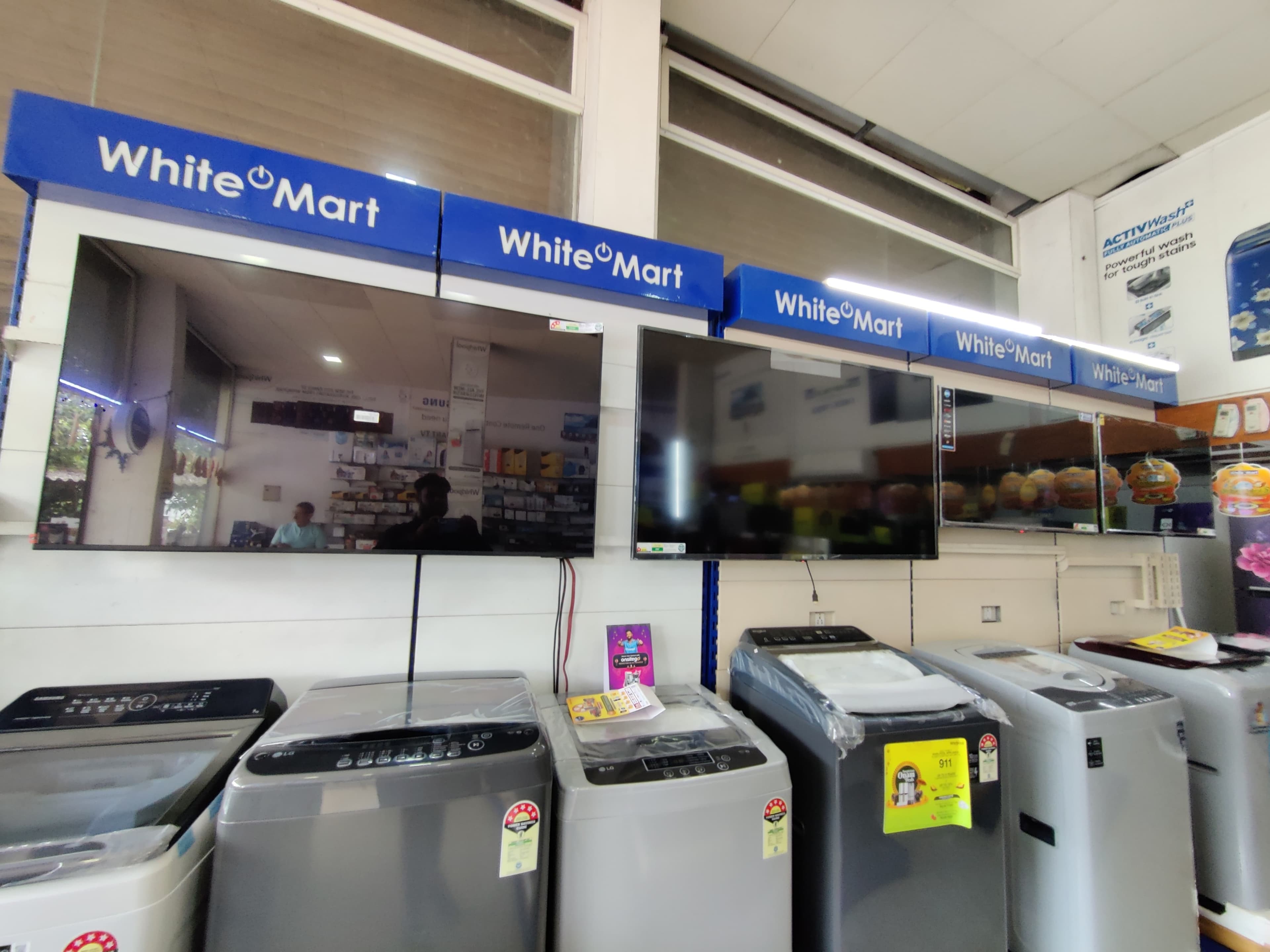 Joppey's White Mart 5