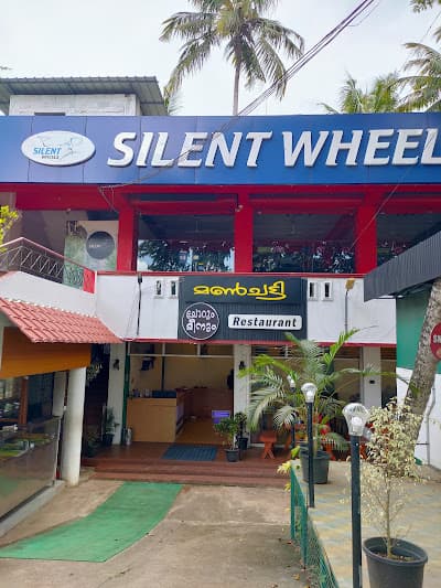 The Manchatti Restaurant 5