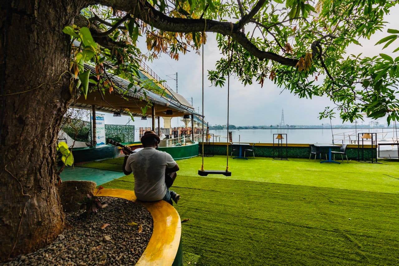 Island D Cochin 3