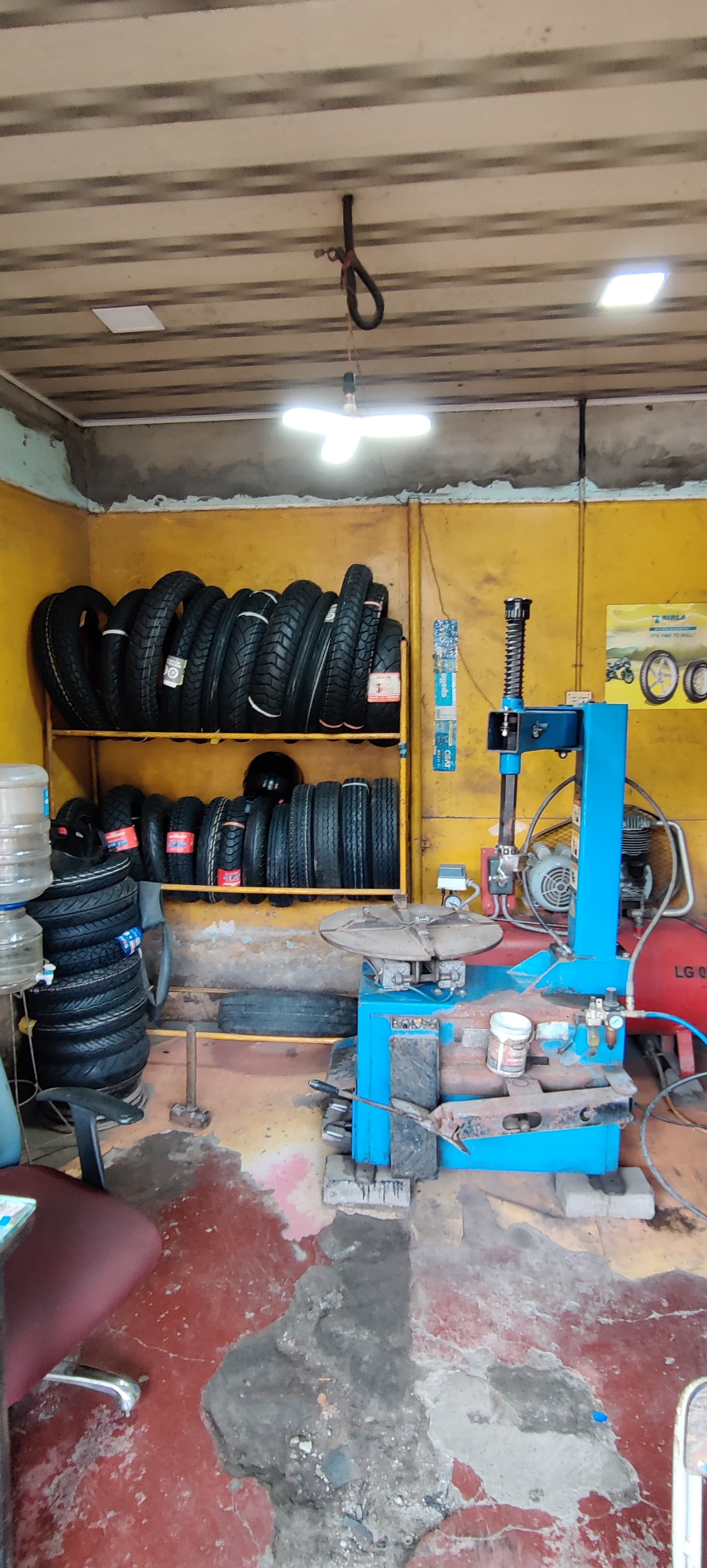 Kaloor Tyres 4