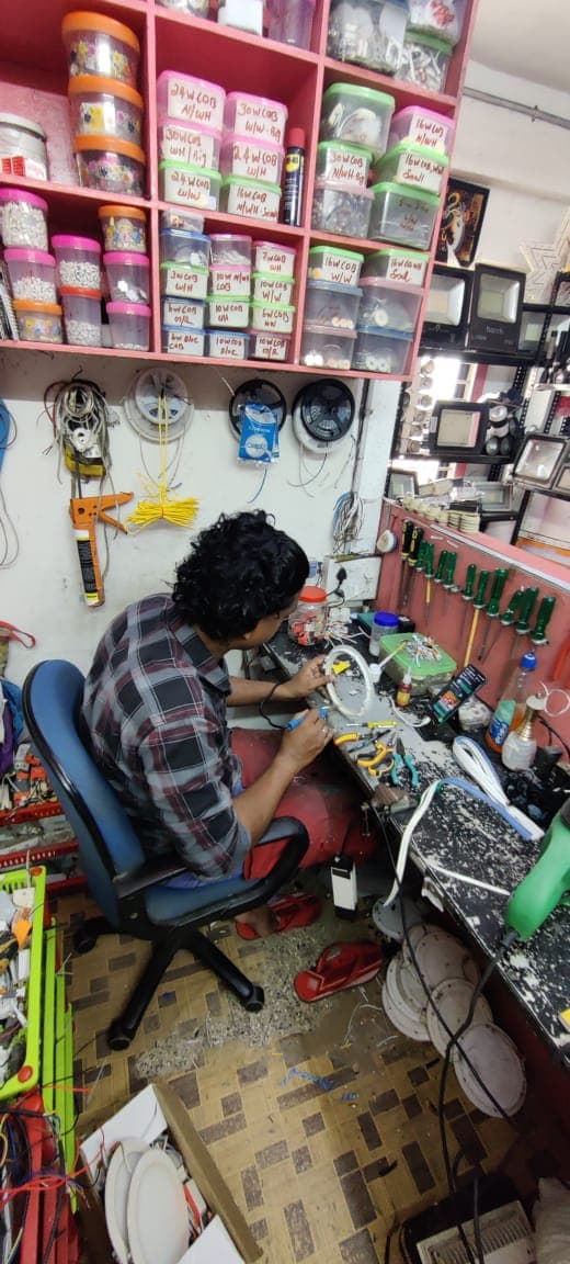 LS LED Sales and Services  4
