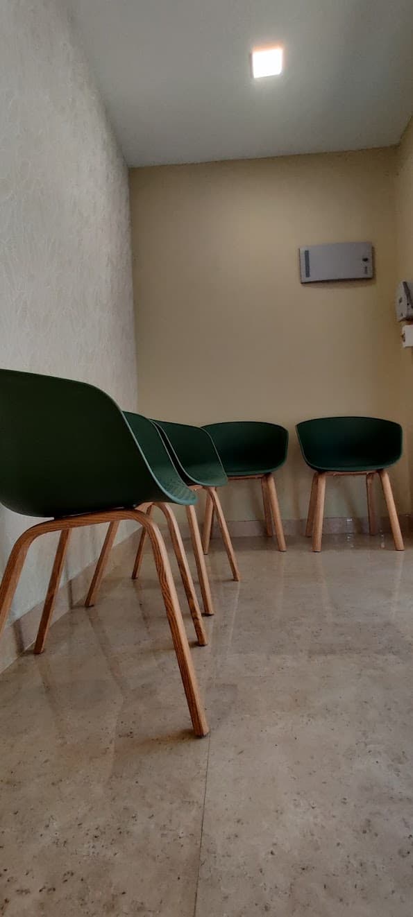 Dent A Care Dental Clinic 3
