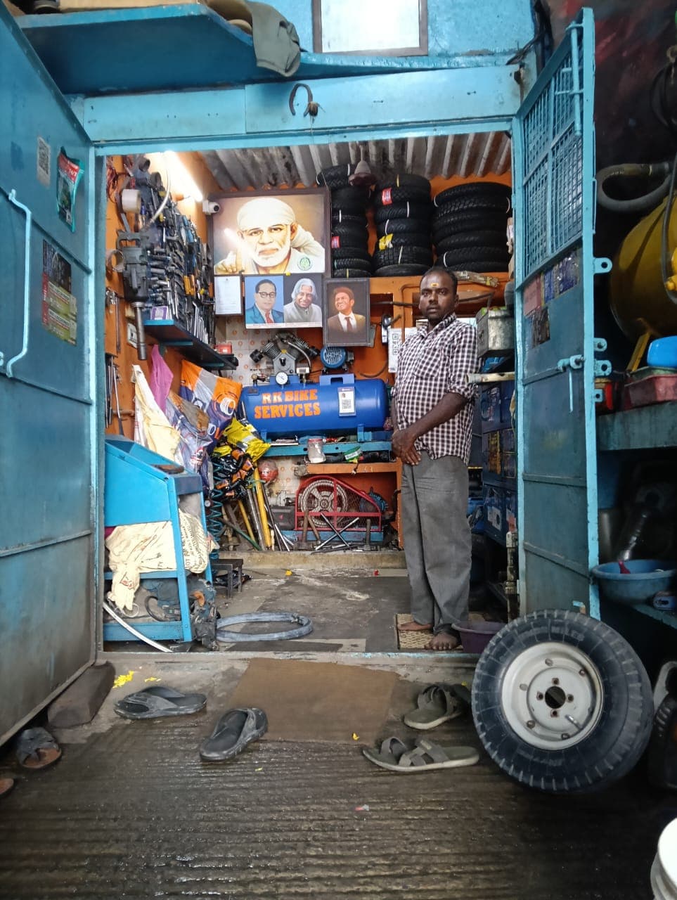 RK Puncture Shop 4