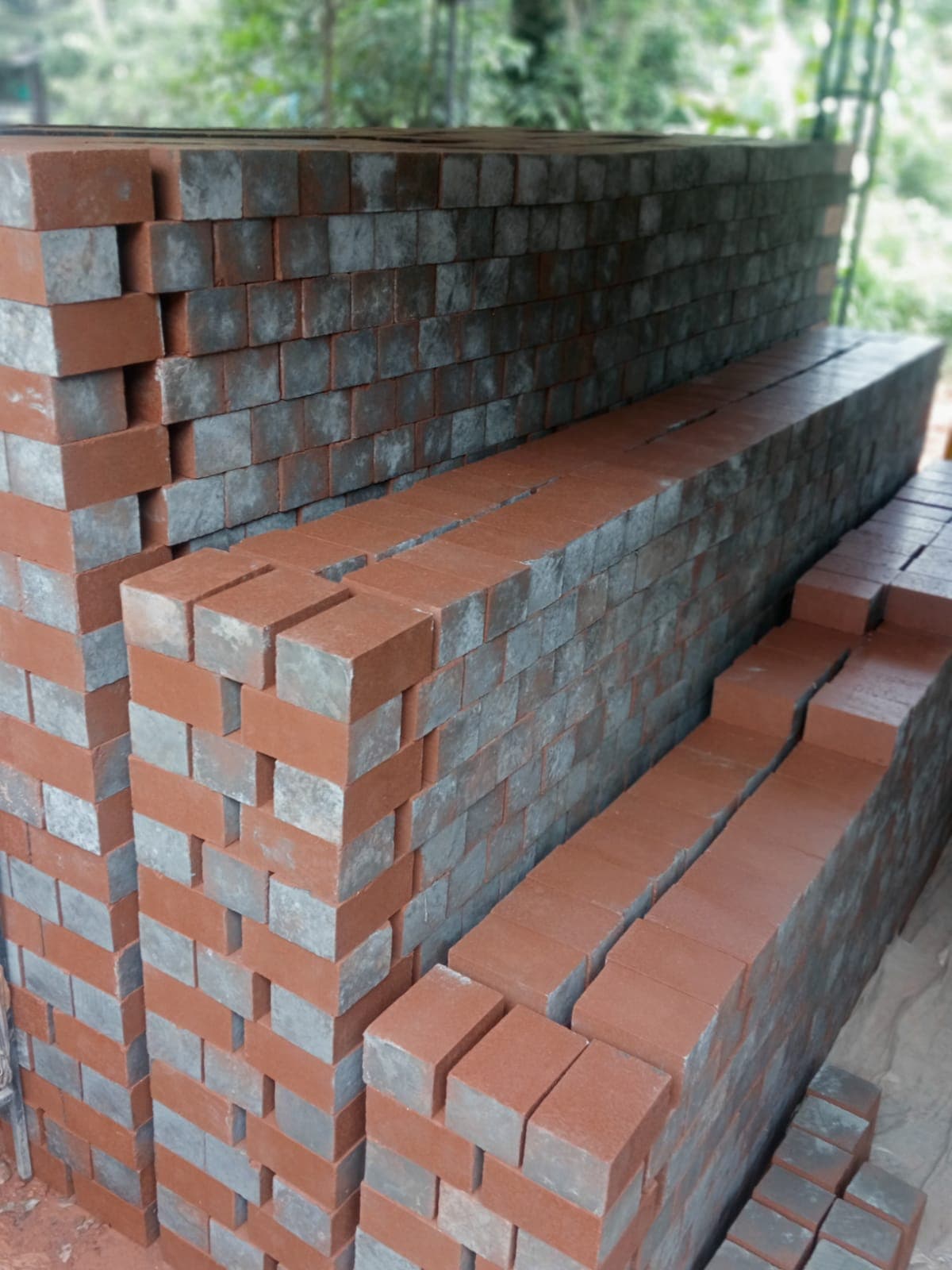 PTH M Bricks 2