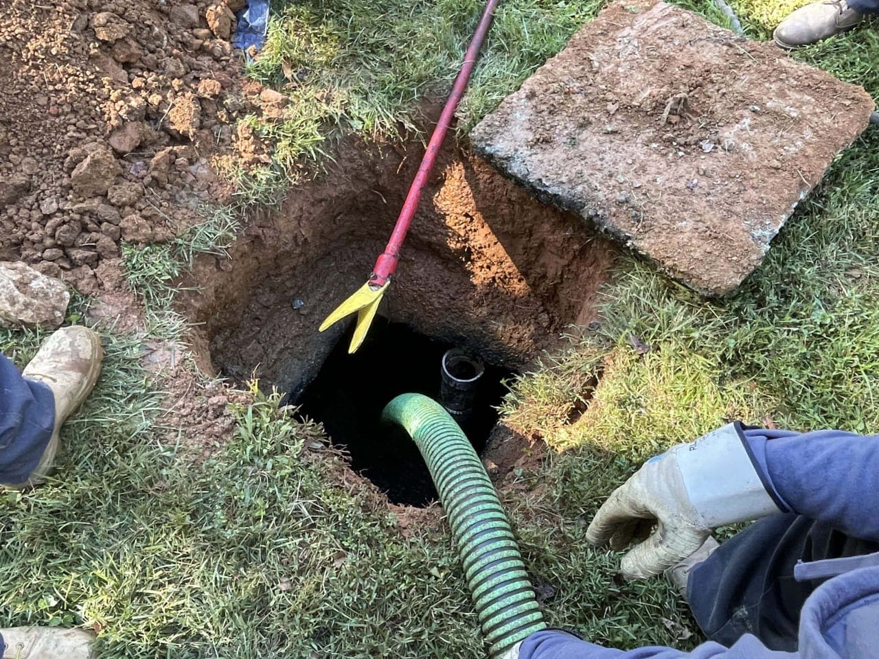 Hitech Septic Tank Cleaner 3