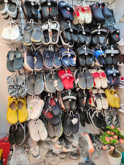  Shoe Club Kakkanad 3