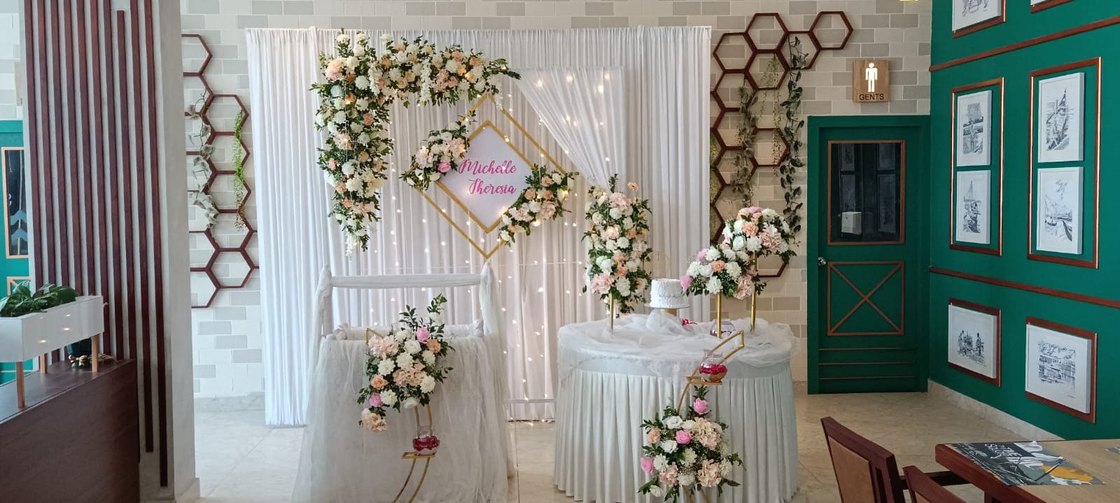 Crayons Florists & Stage Decorators 3
