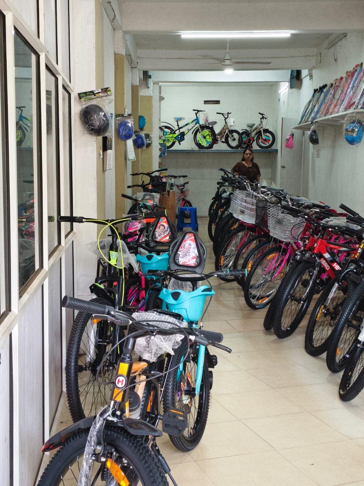 MR Cycles & Services 2