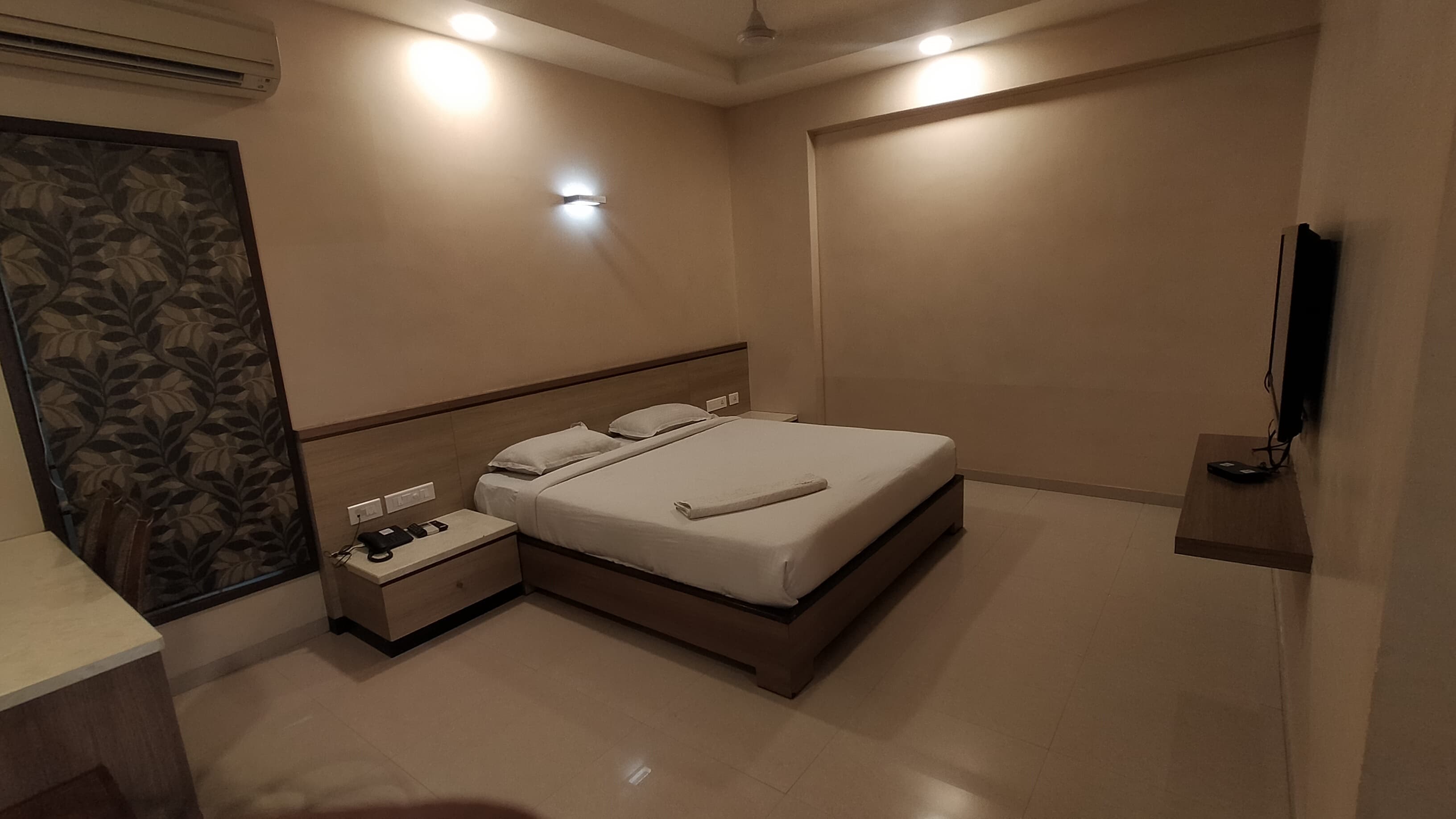 Hotel Sri Sakthi 5