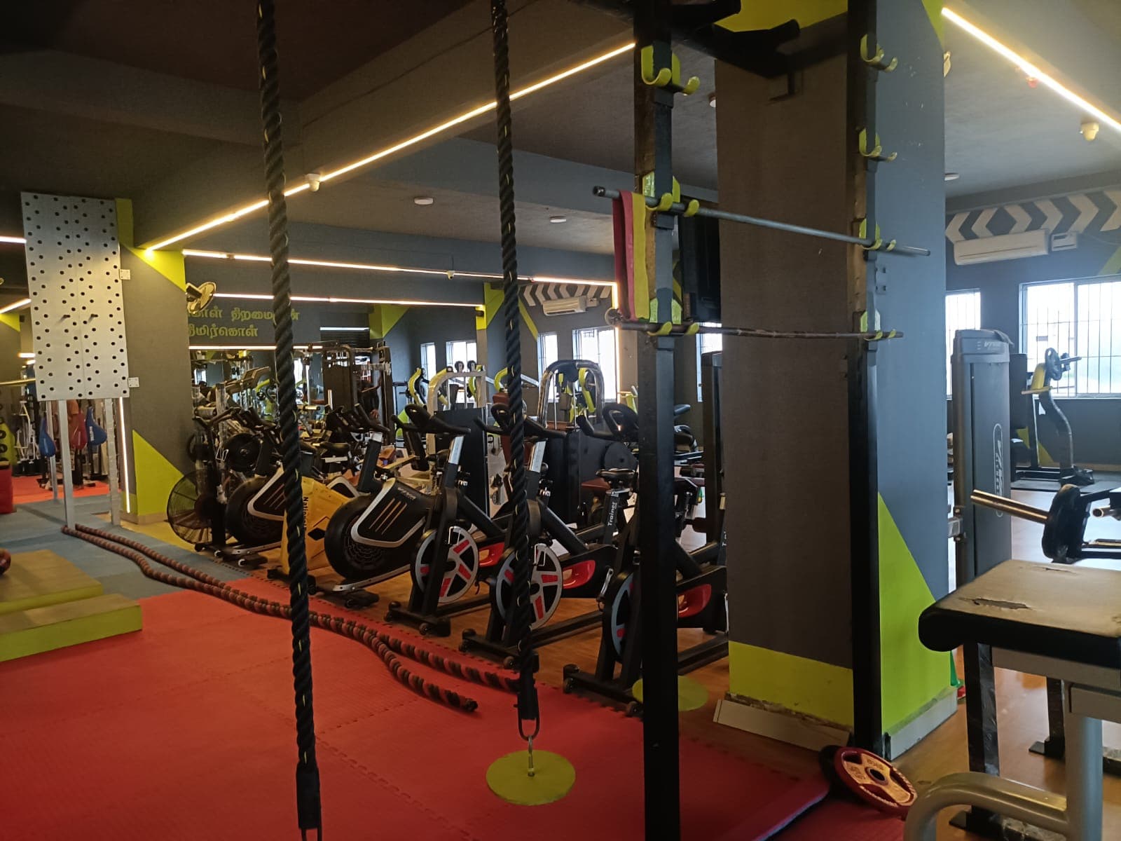 V Fitness 5
