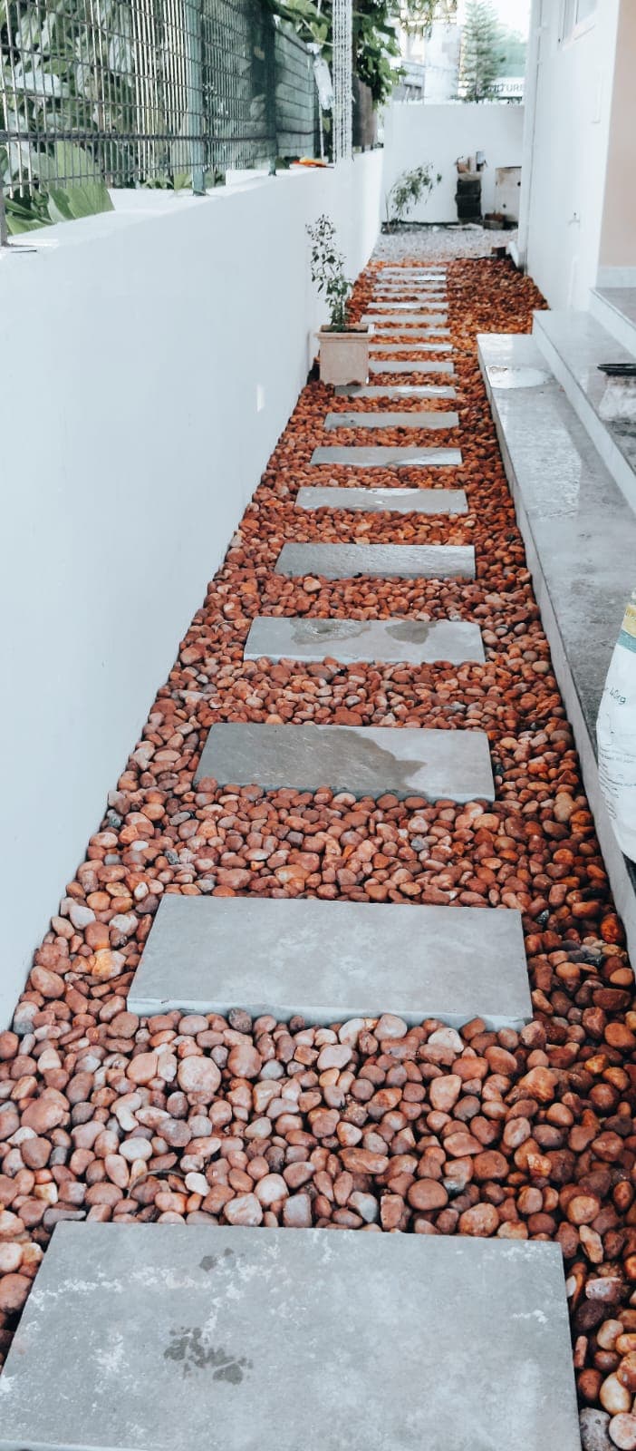 VKC STONES & ROOFINGS 4