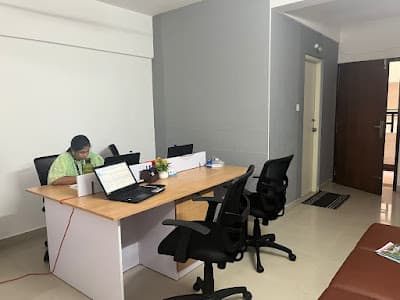 N.Route Travel Hub 5