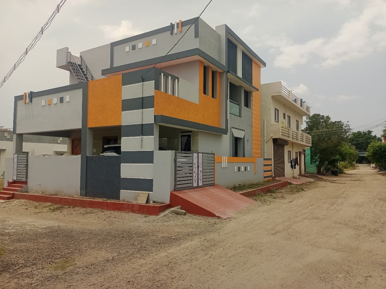 KK BUILDERS & REAL ESTATE 2