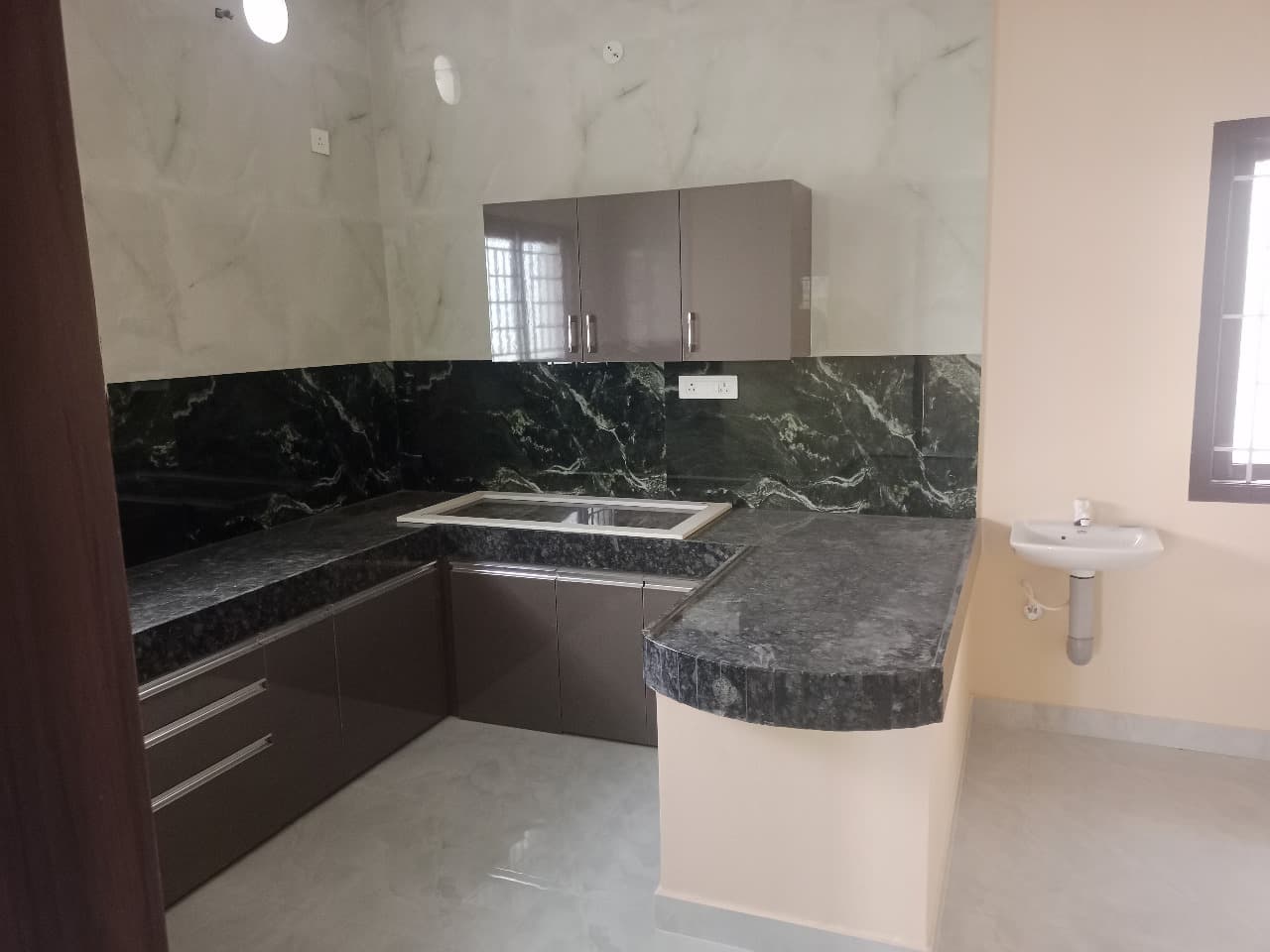 KK BUILDERS & REAL ESTATE 3