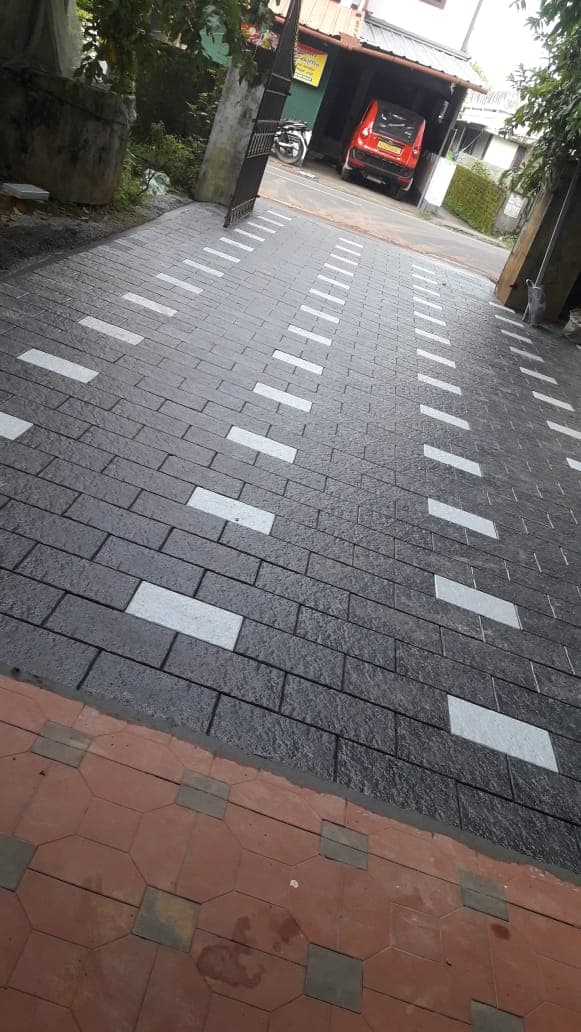 CLASSIC INTERLOCK TILES 4