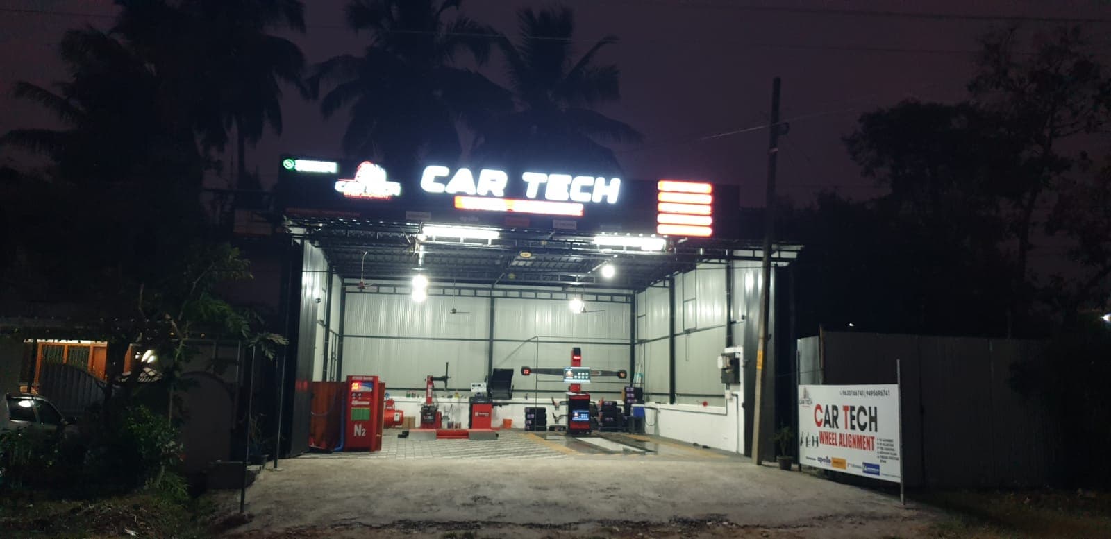 Car Tech Wheel Alignment 3