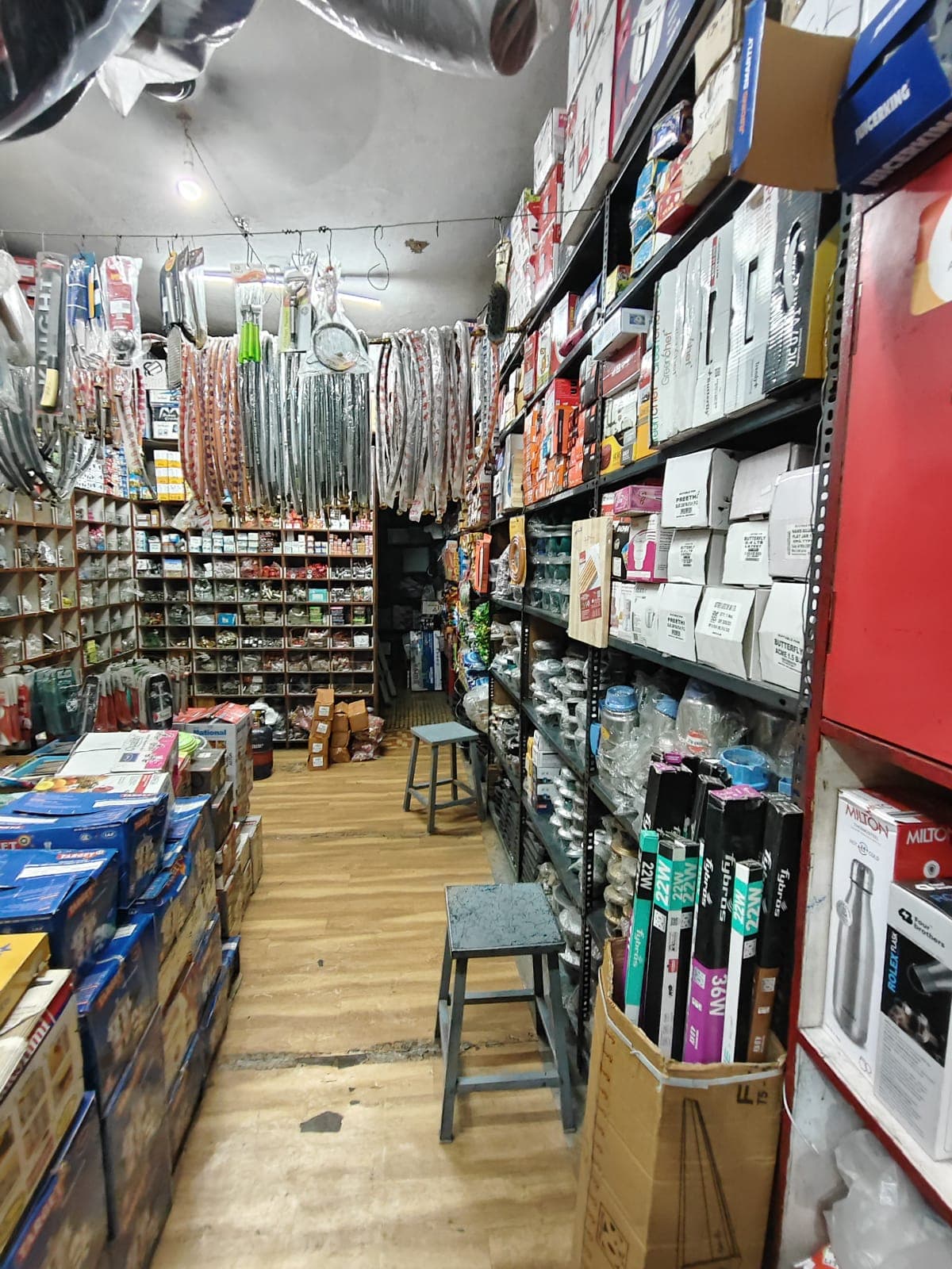SRI RAJA STOVE CENTRE 4