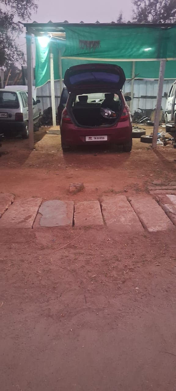 Tirupathi Auto Garage 2