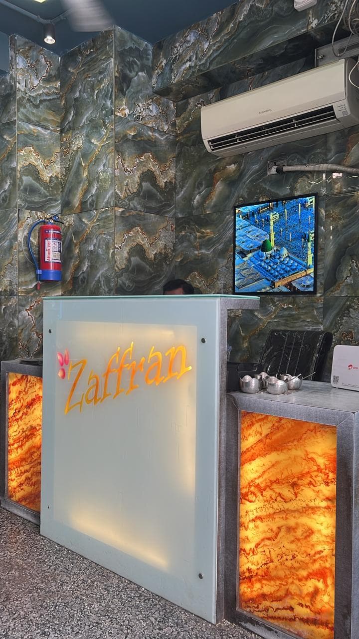 Zaffran Resturant 3