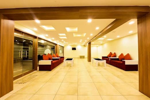 New Emerald Hotel 5