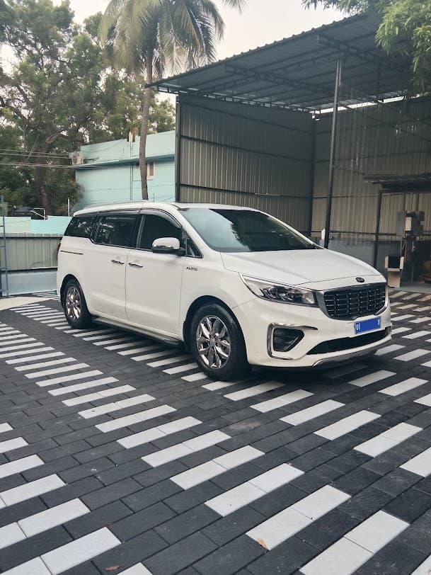 PITSTOP PROS – Multibrand Car Service Centre 2