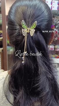 Lipsie Beutik Accessories shop 4