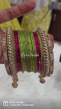 Lipsie Beutik Accessories shop 5