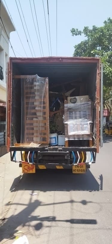 Aaradhana Packers And Movers 5