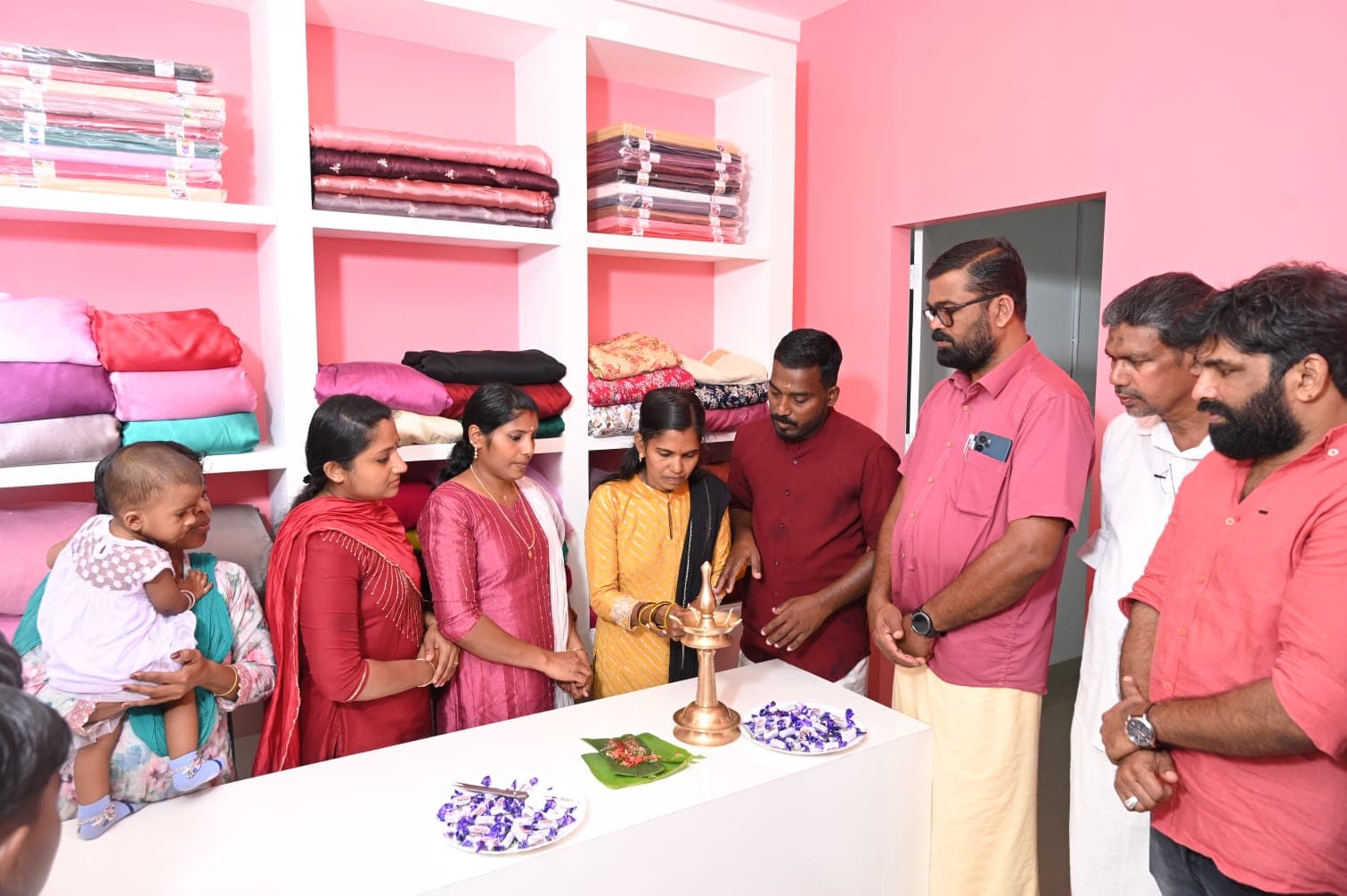 ARUSHI DESIGNER STUDIO 4