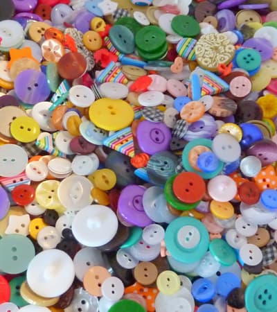 AVR Button Centre