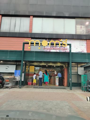 Mom's Supermarket