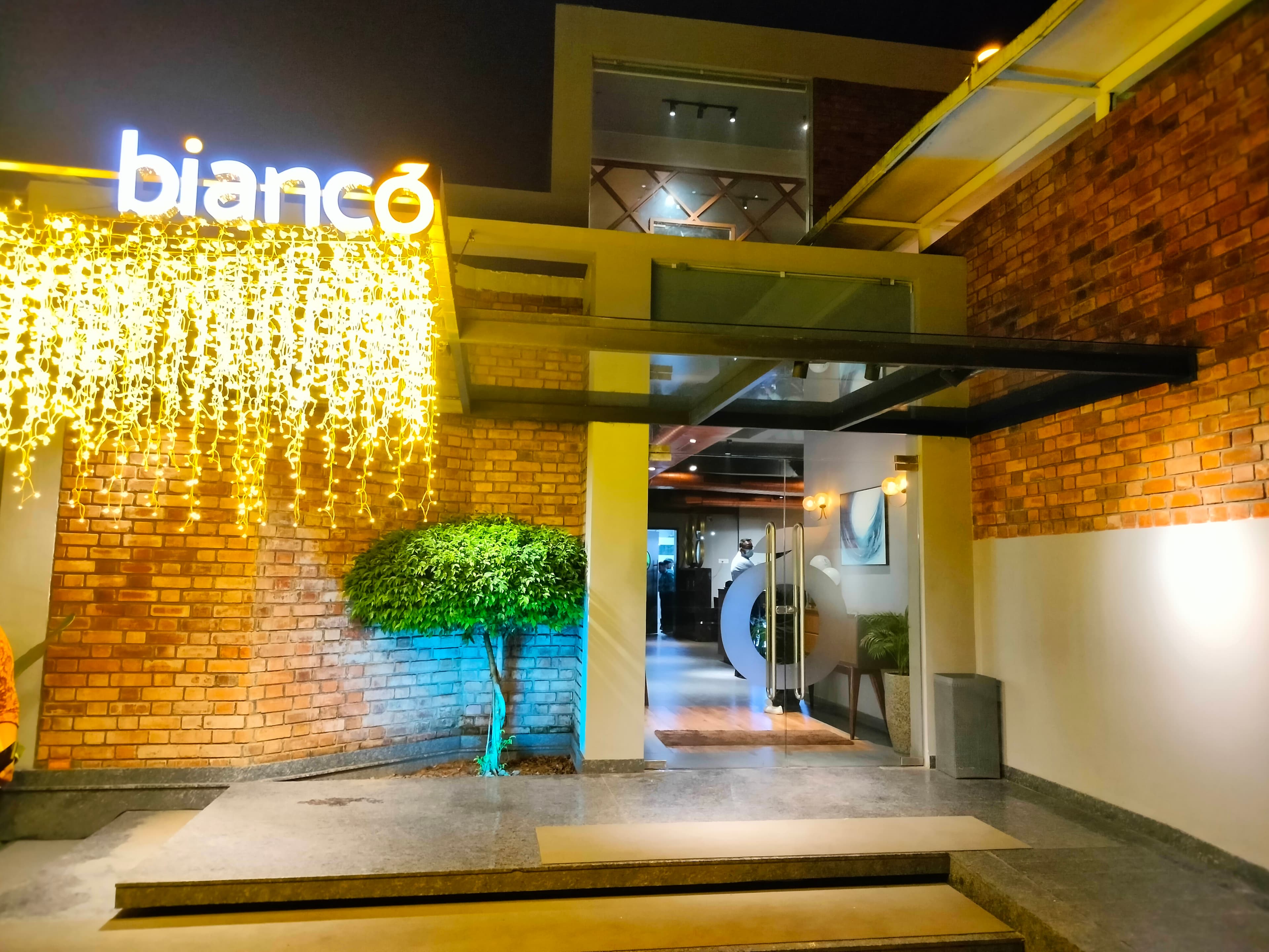 Bianco Restaurant